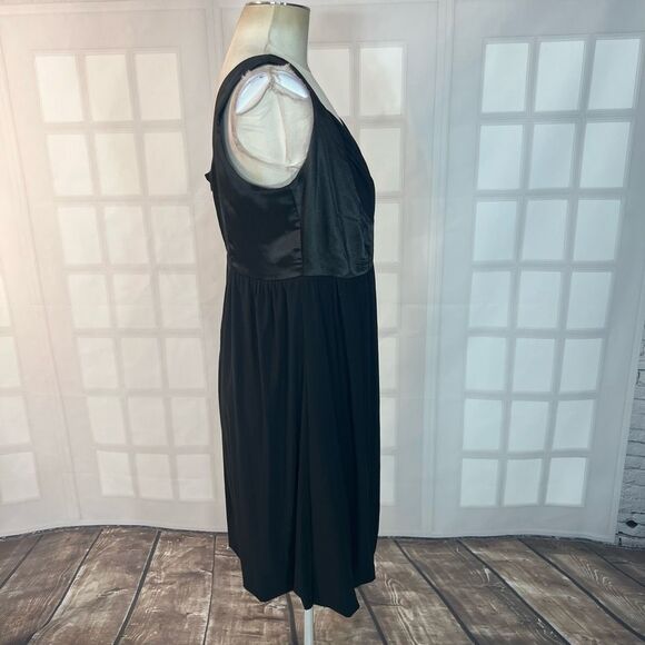 Torrid Black Bubble Hem Cocktail Dress Size 0X - Picture 4 of 10